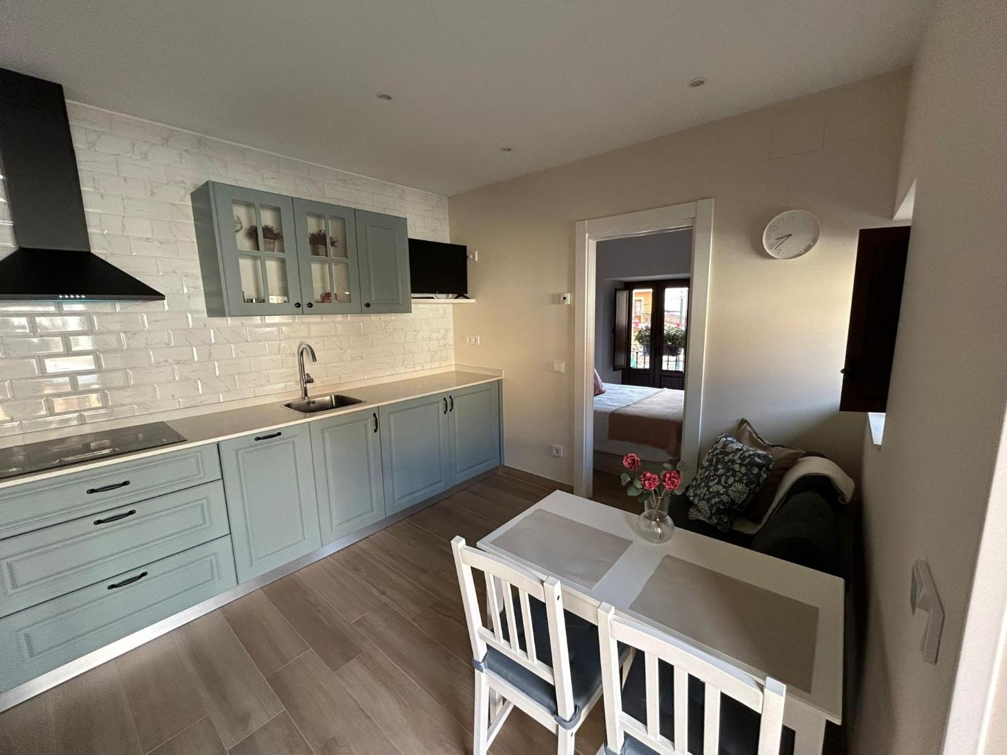 Apartamentos San Roque Arenas De Cabrales Εξωτερικό φωτογραφία